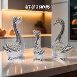 SET OF SWANS ONLY £10.00