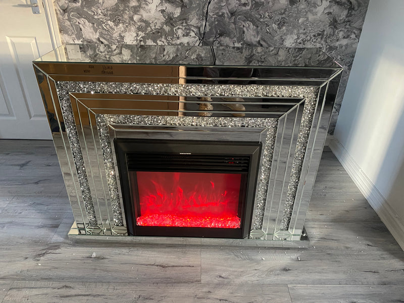 Stunning New FirePlace Mirrored with colour changing fire.
