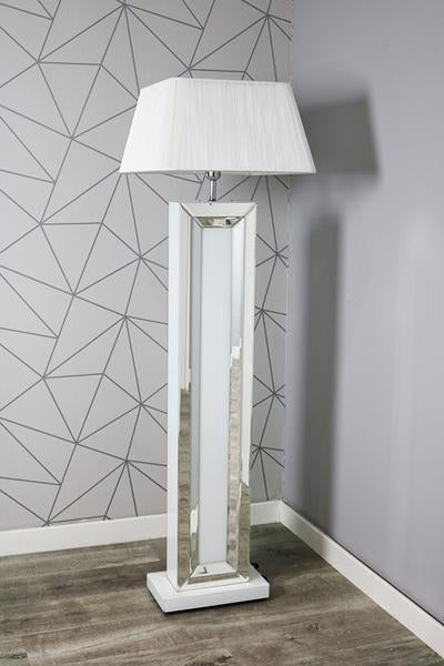 Bianco Floor Lamp